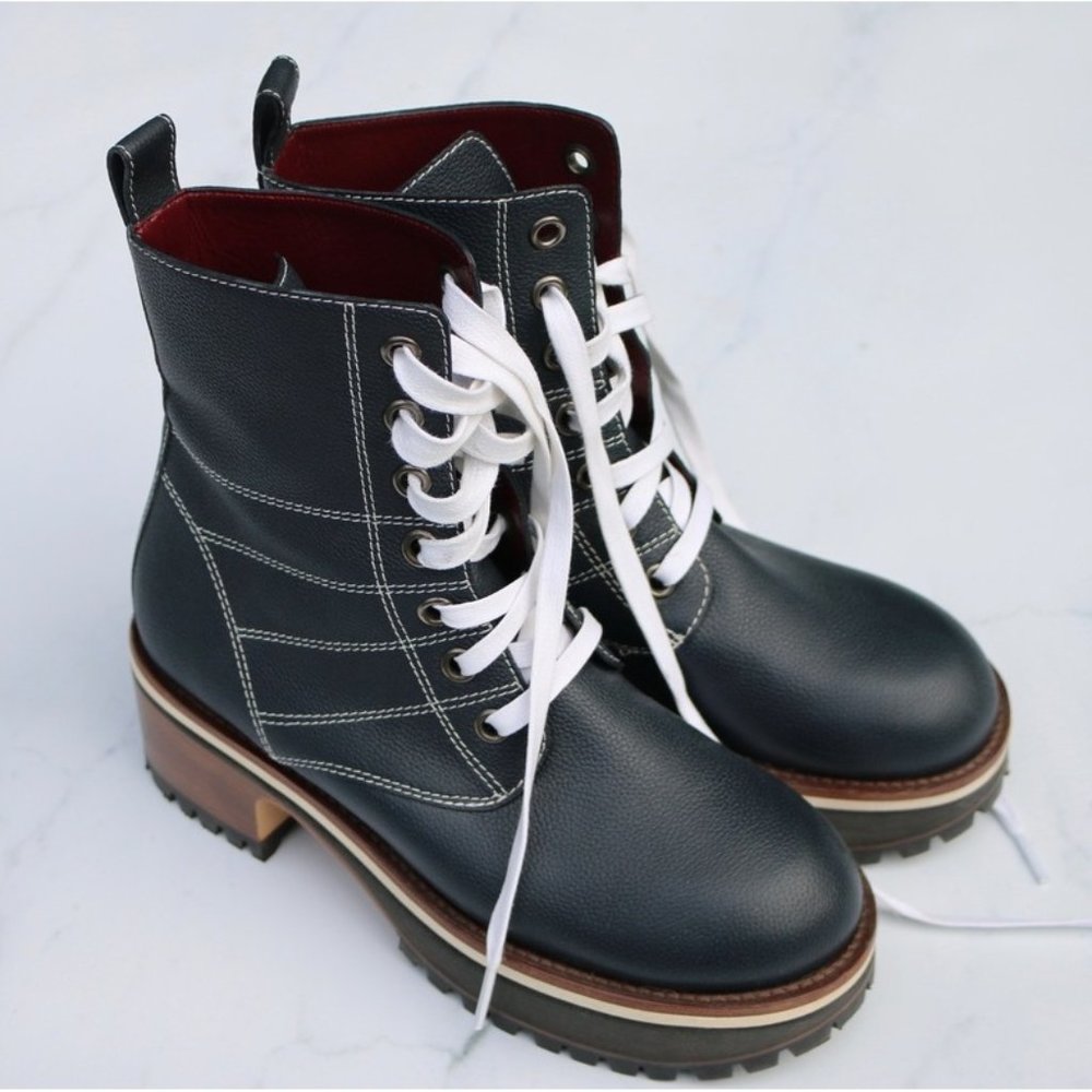 SIES BOOTS - as worn by outdoor voices founder!